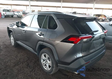 2021 Toyota Rav4 Xle from USA, damaged, VIN 2T3W1RFV0MC158176
